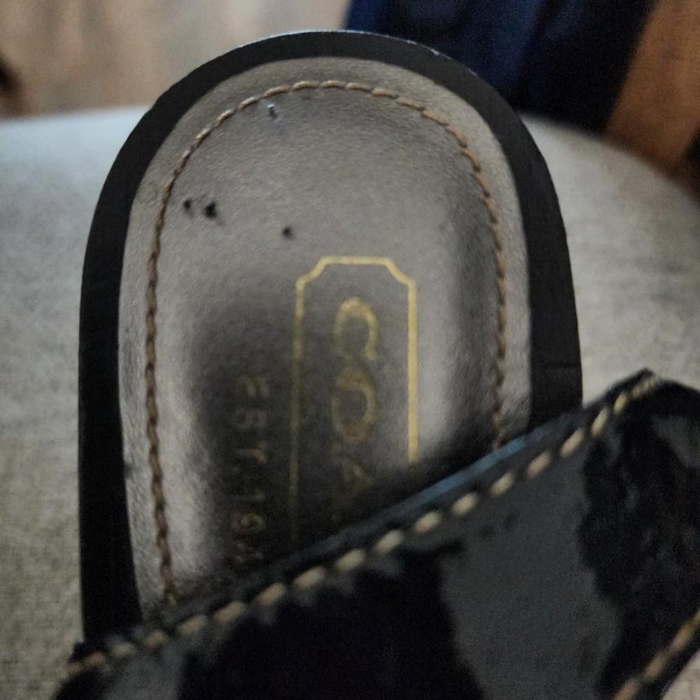 COACH Wedge Pumps Sz 6 - Picture 3 of 8